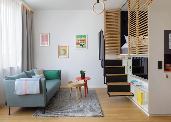 Aparthotel Zoku 4*